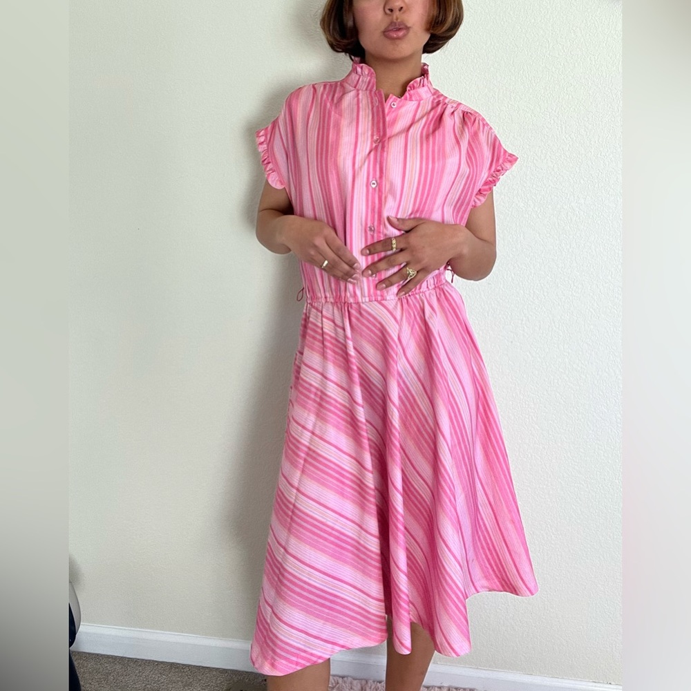 THE PINK STRIPED DRESS